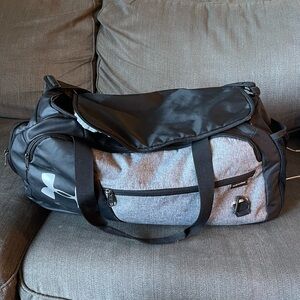 Under Armour gray & black duffle bag - like new condition